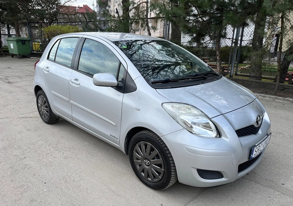 Toyota Yaris cena 23600 przebieg: 164500, rok produkcji 2010 z Racibórz małe 106